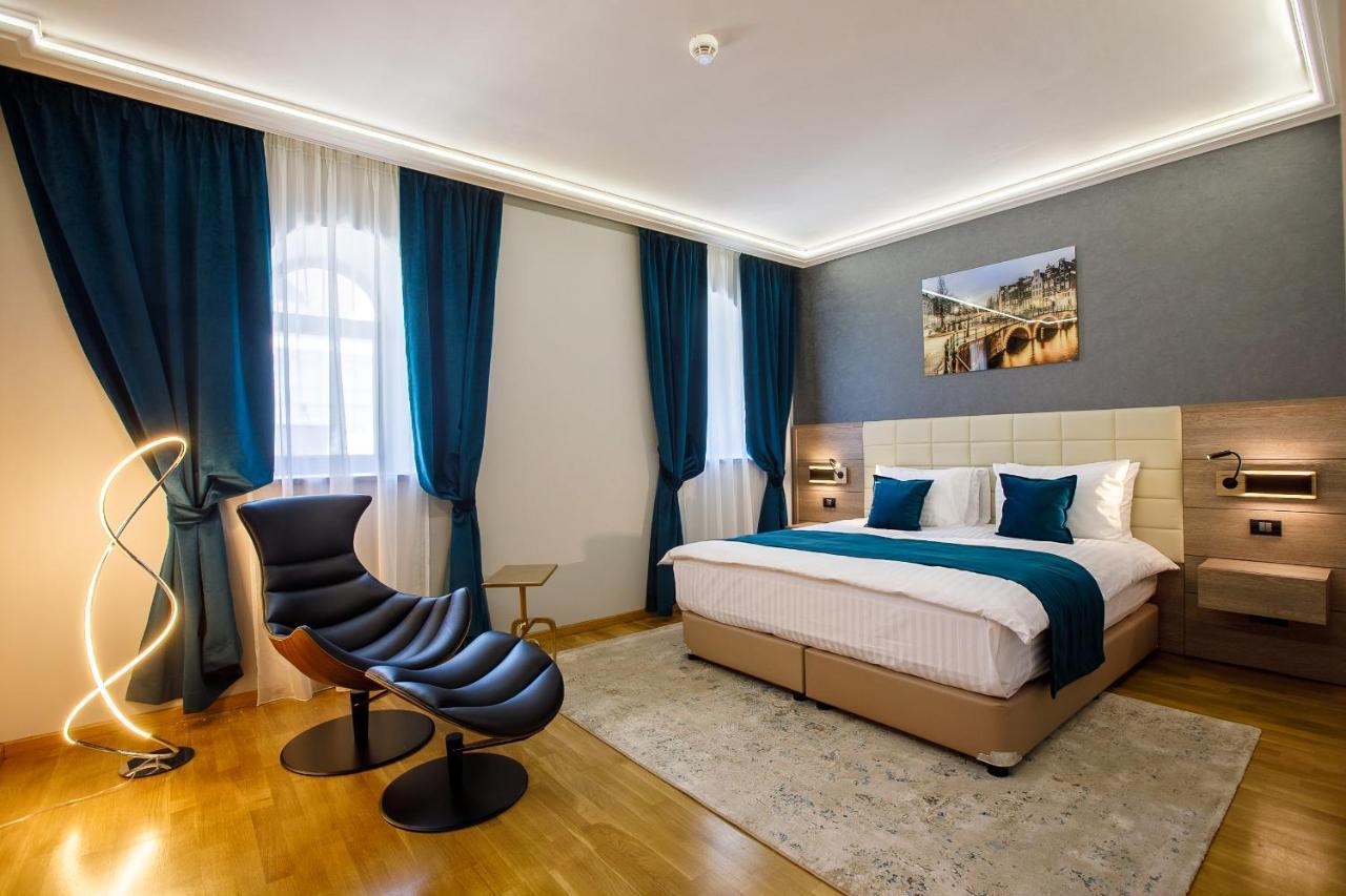 Hotel Casa Hrisicos à Constanţa Extérieur photo